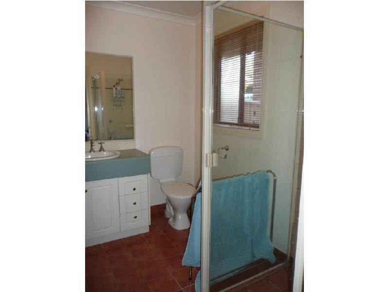 4 Ballara Drive, Wodonga VIC 3690