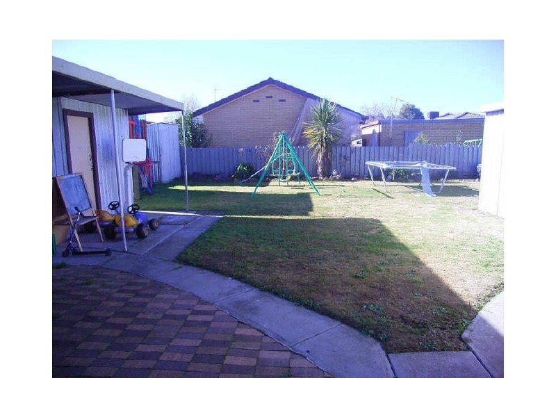 6 Baelon Street, Wodonga VIC 3690