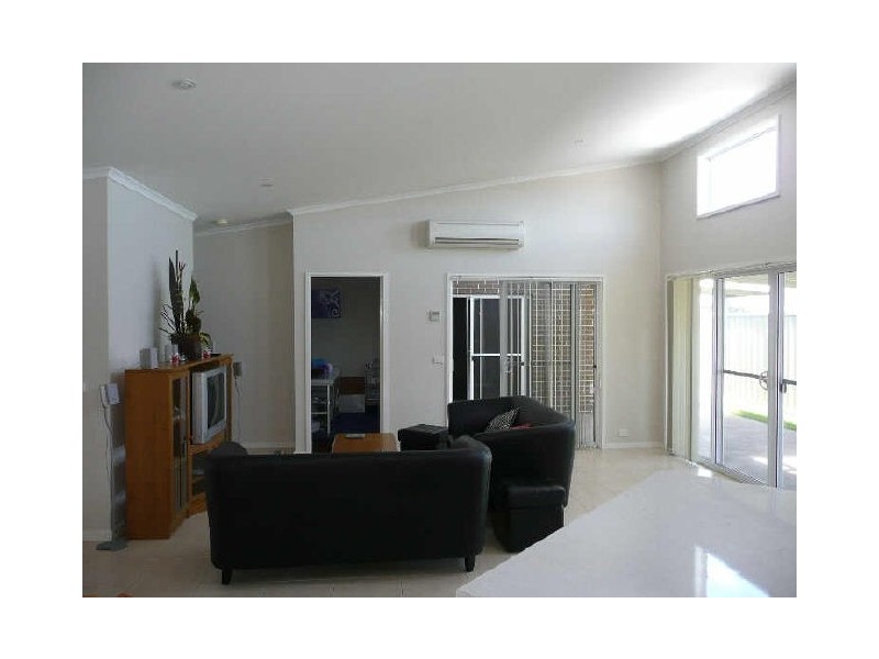 1/4 Mackenzie Crescent, Wodonga VIC 3690