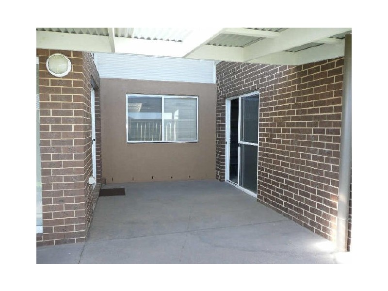 1/4 Mackenzie Crescent, Wodonga VIC 3690