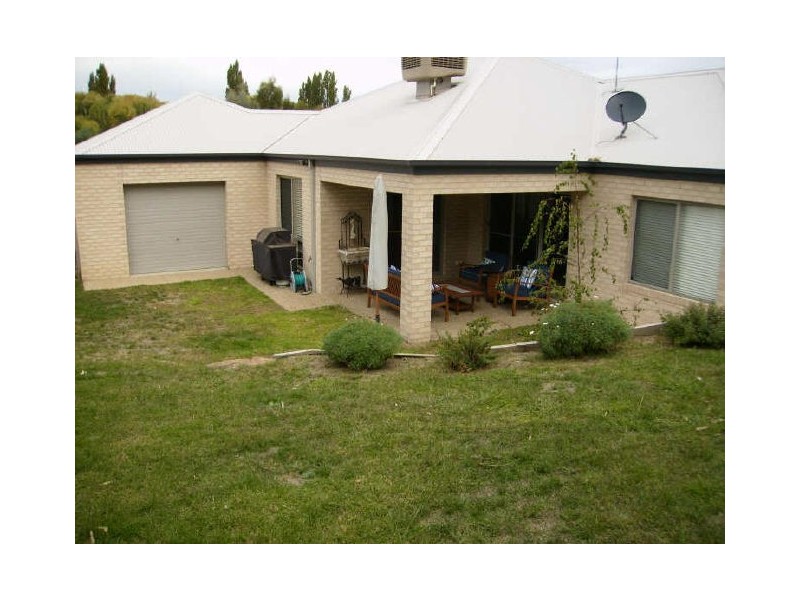 9 Stanger Court, Wodonga VIC 3690