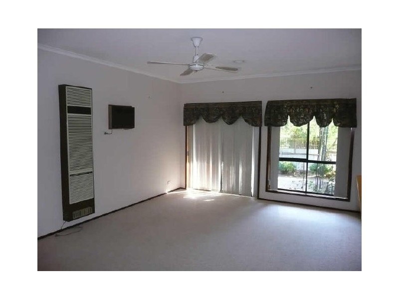 4 Bambra Court, Wodonga VIC 3690