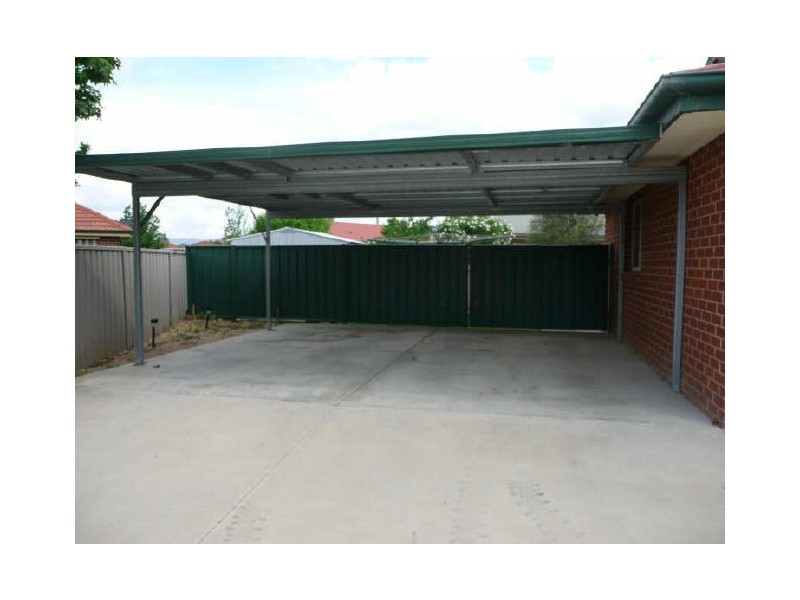 22 Howqua Circuit, Wodonga VIC 3690