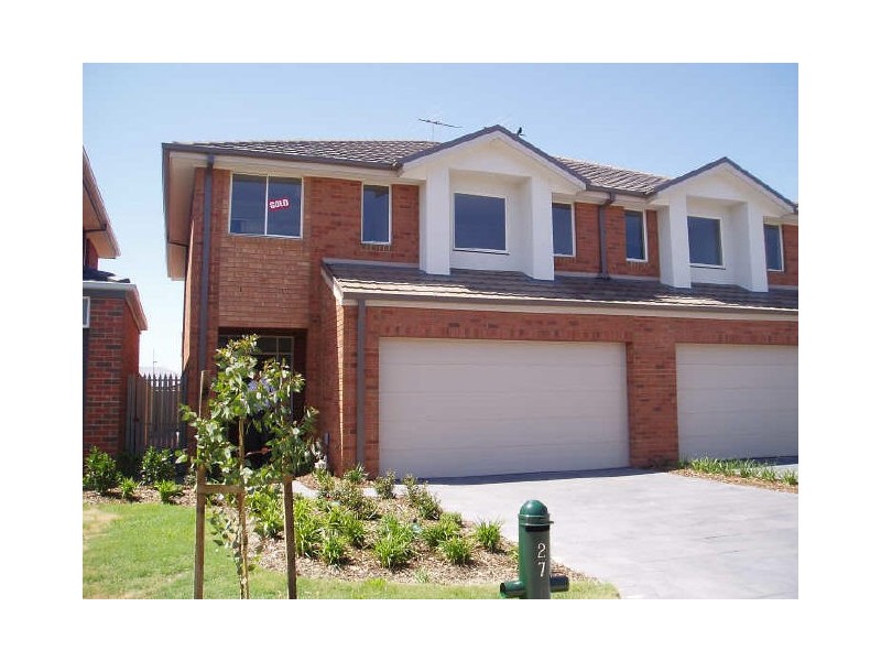 27 Turnstone Drive, Point Cook VIC 3030