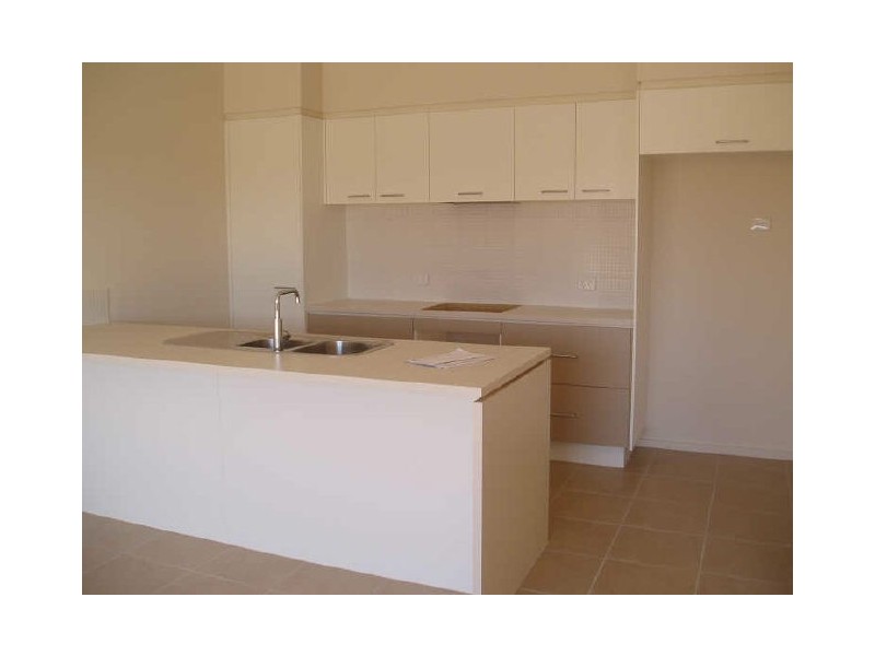 27 Turnstone Drive, Point Cook VIC 3030
