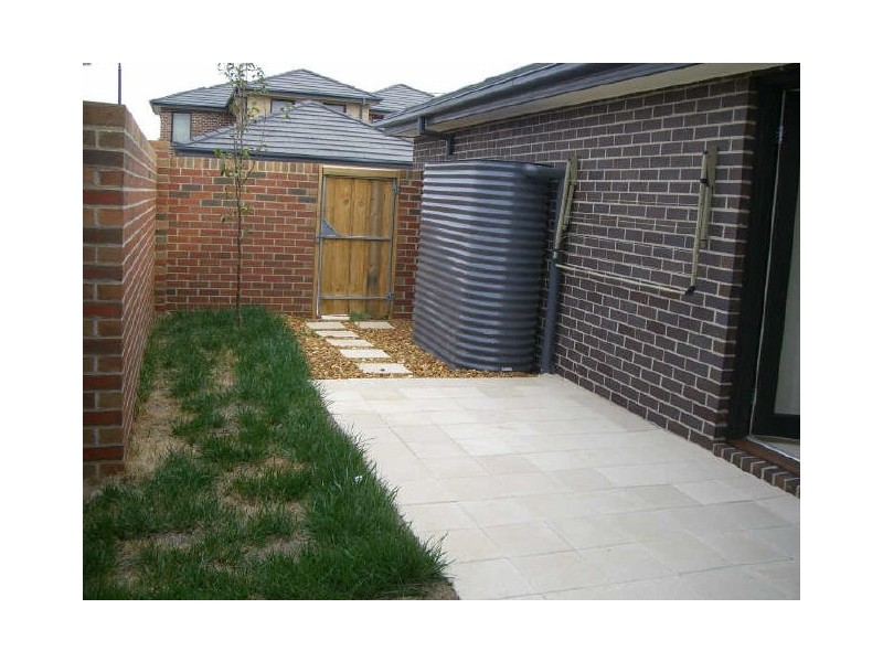 3 Evergreen Boulevarde, Clayton South VIC 3169