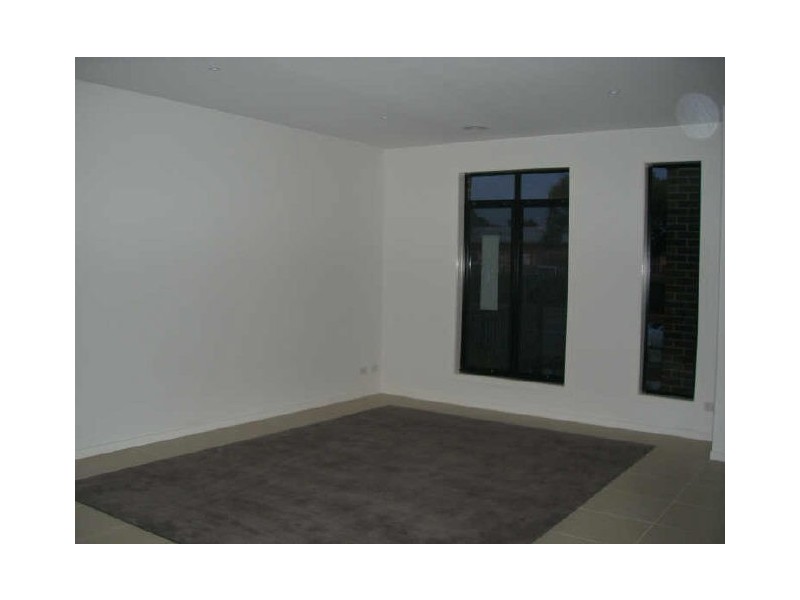 79 Rosebank Avenue, Clayton South VIC 3169