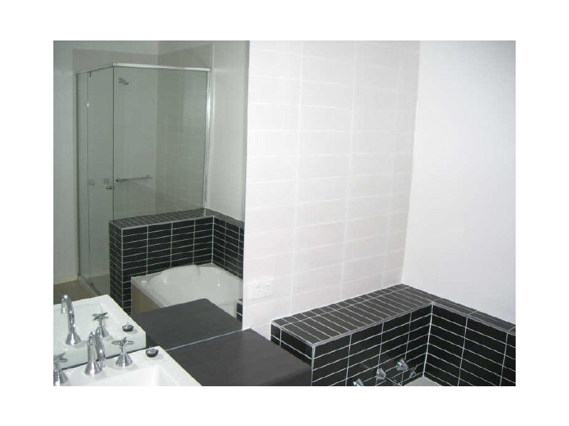 79 Rosebank Avenue, Clayton South VIC 3169