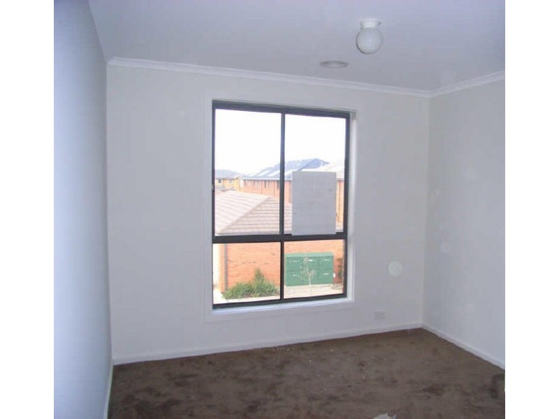 37 Buckhaven Street, Deer Park VIC 3023