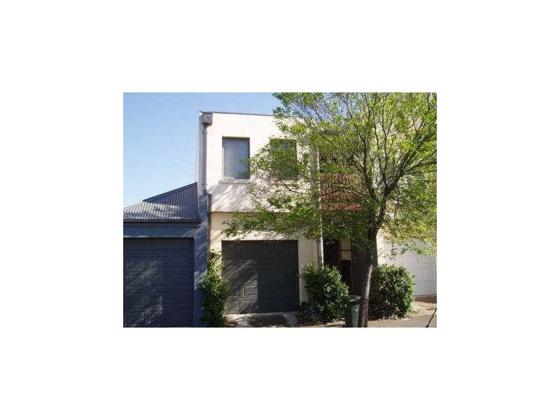 60 Newman Street, Kensington VIC 3031