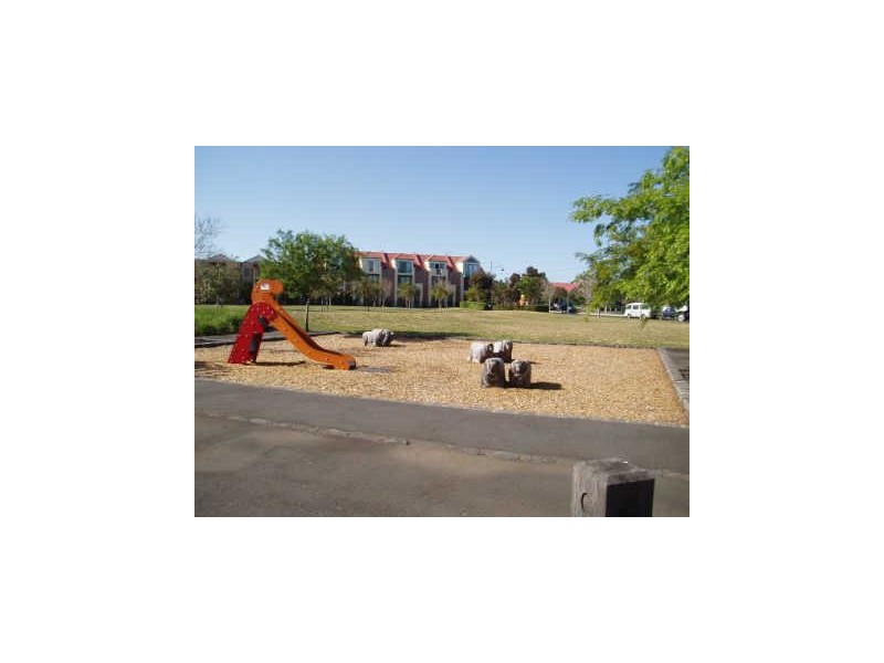 60 Newman Street, Kensington VIC 3031