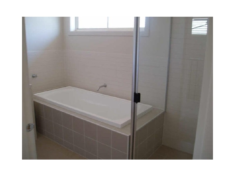 9 Legend Drive, Epping VIC 3076