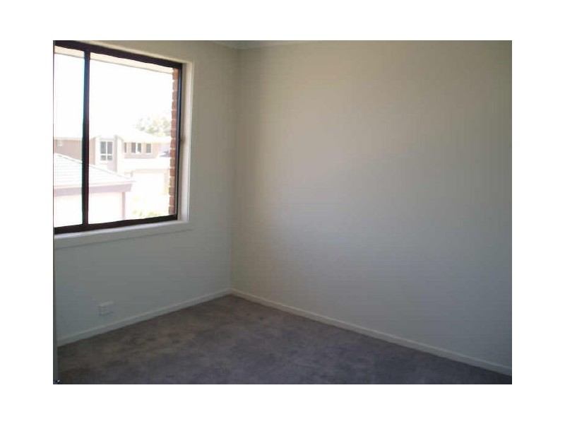 17 Waterlily Drive, Epping VIC 3076