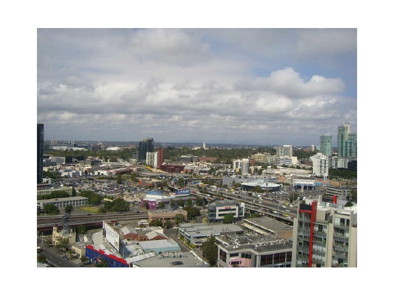 2302/80 Clarendon Street, Southbank VIC 3006
