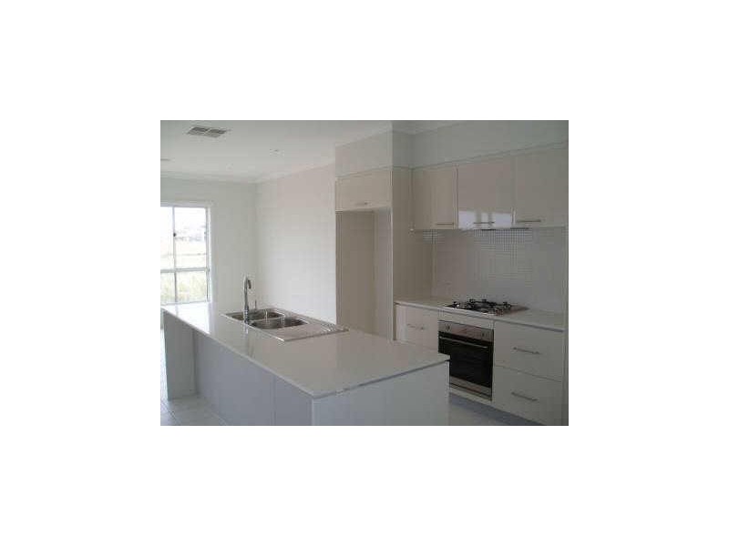 124 La Perouse Boulevard, Bonbeach VIC 3196