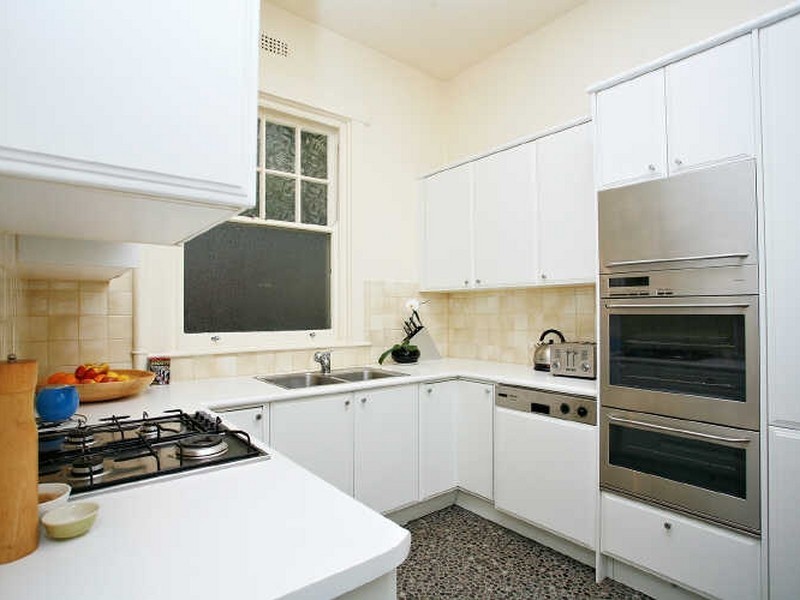 10/1A Acland Street, St Kilda VIC 3182