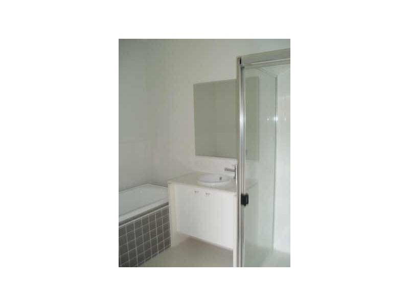 9 Dunk Crescent, Bonbeach VIC 3196