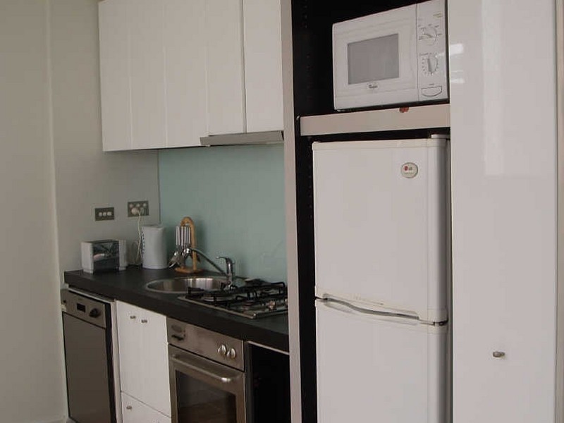 1111/422 Collins Street, Melbourne VIC 3000