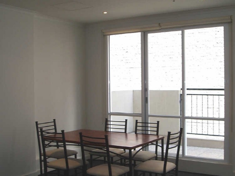 1111/422 Collins Street, Melbourne VIC 3000