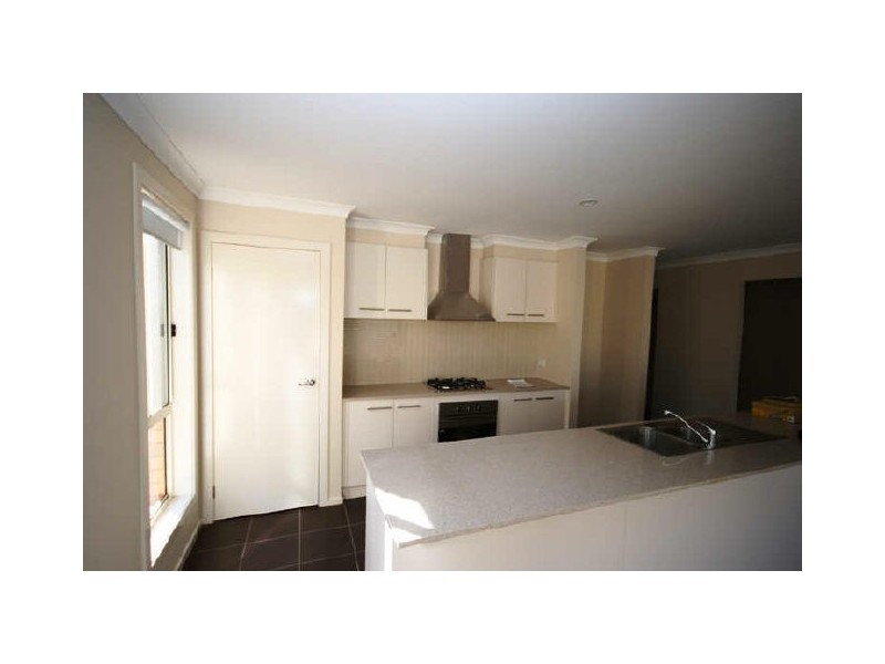 21 Blue Jay Crescent, Tarneit VIC 3029