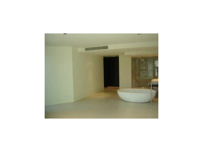 301/279 Wellington Parade, East Melbourne VIC 3002