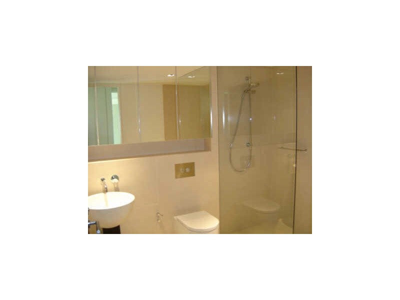 301/279 Wellington Parade, East Melbourne VIC 3002