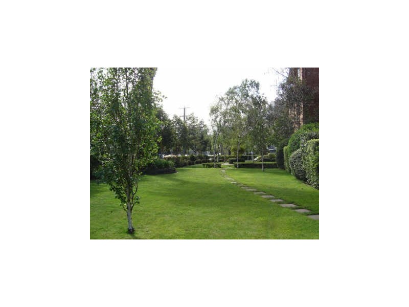 7/58-60 Queens Road, Melbourne VIC 3000