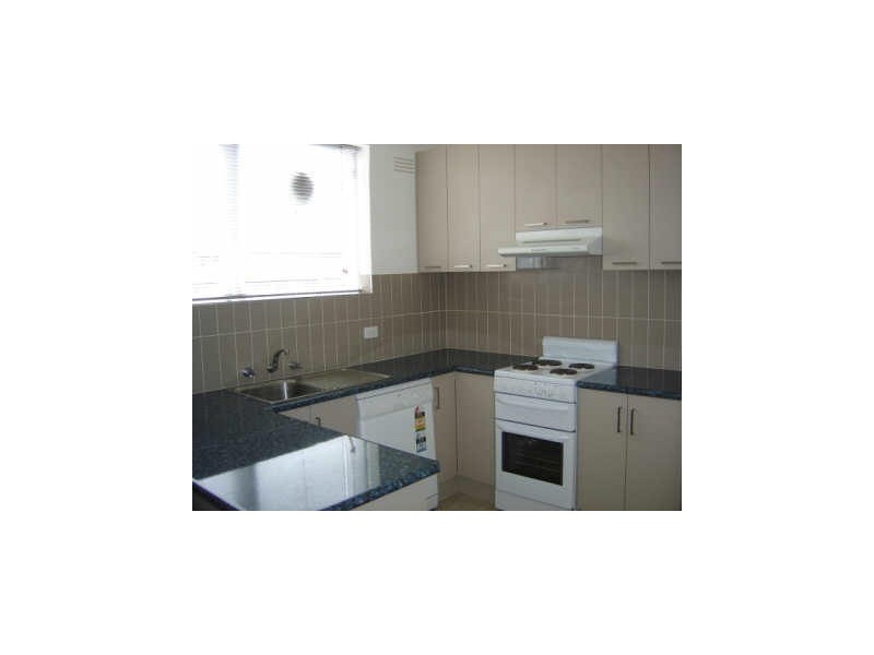 3/24 Rooney Street, Maidstone VIC 3012