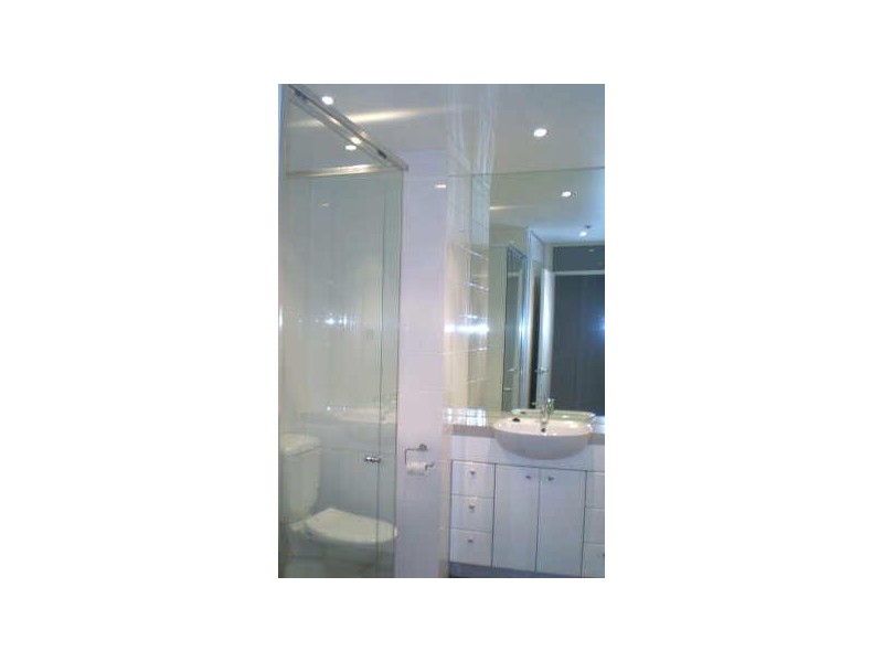 905/422 Collins Street, Melbourne VIC 3000