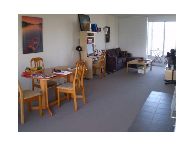 102/8 McCrae Street, Docklands VIC 3008