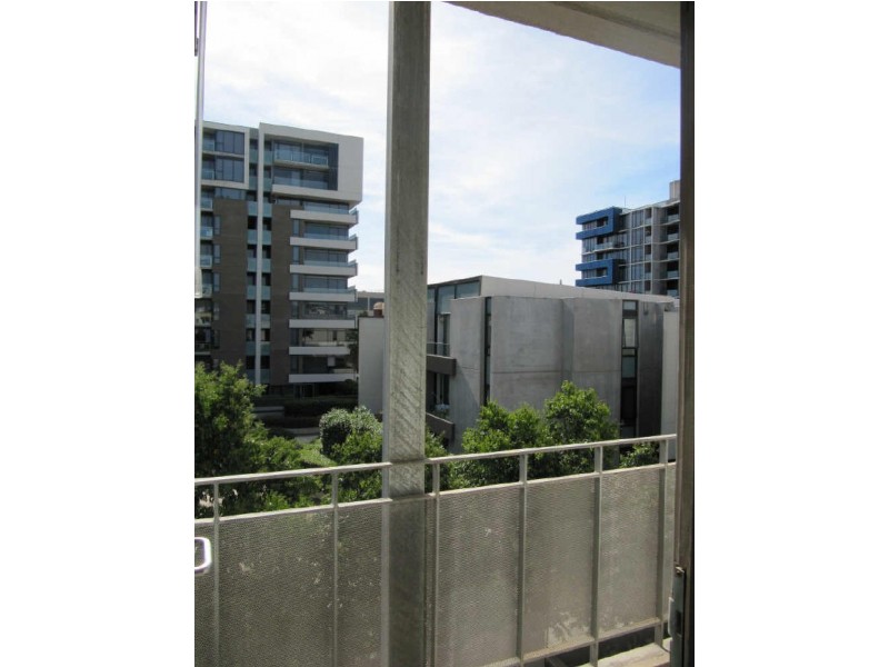 12/209 Cardigan Street, Carlton VIC 3053