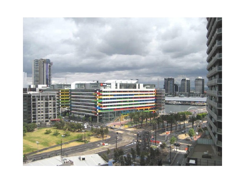 1009/8 Waterview Walk, Docklands VIC 3008