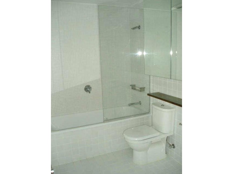 1308/8 Waterview Walk, Docklands VIC 3008