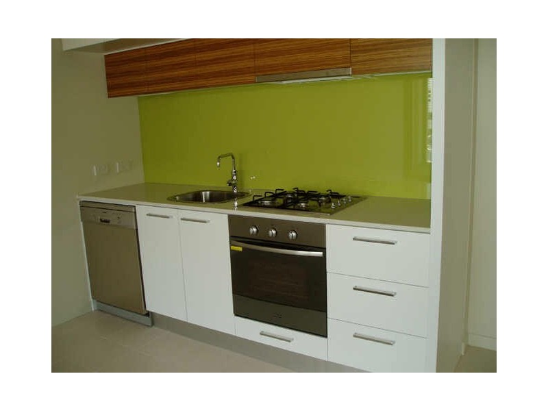 602/100 Harbour Esplanade, Docklands VIC 3008