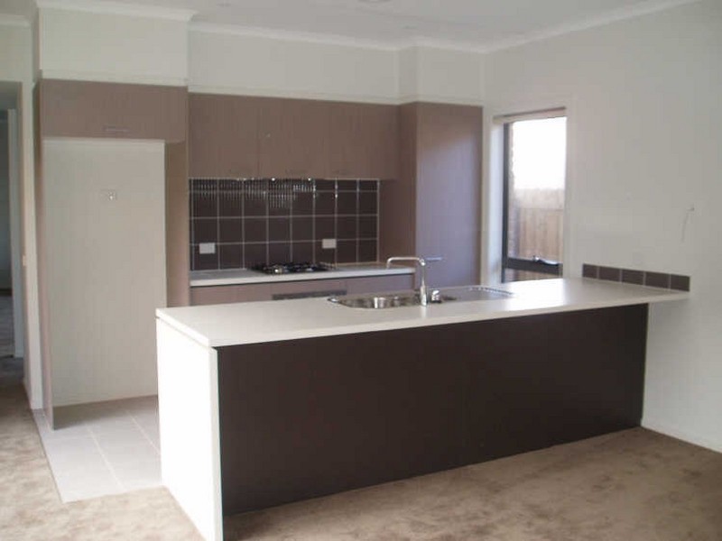 39 Waterlily Drive, Epping VIC 3076