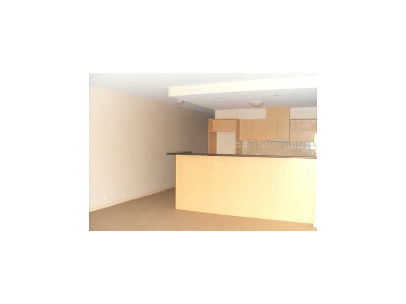 19/1 Gatehouse Drive, Kensington VIC 3031