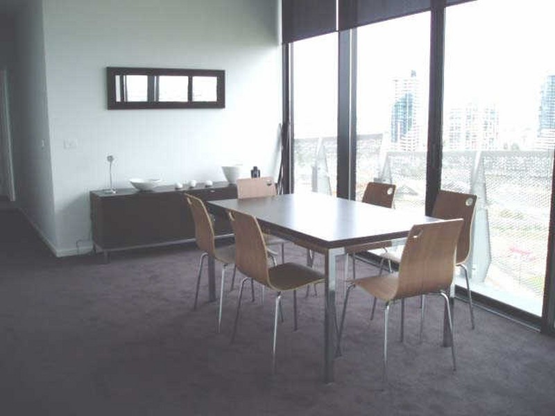 1801/8 Waterview Walk, Docklands VIC 3008