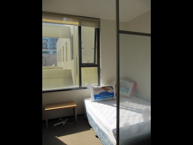205/68 Hayward Lane, Melbourne VIC 3000