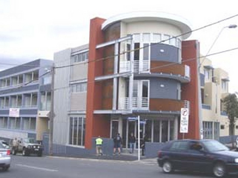 111/465 Macaulay Road, Kensington VIC 3031