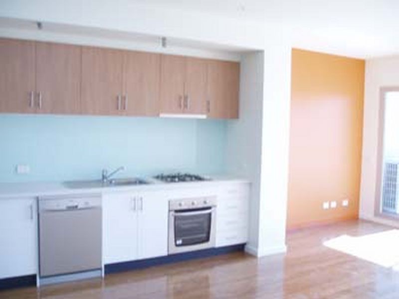 103/465 Macaulay Road, Kensington VIC 3031