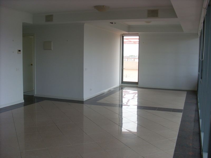 912/83 Queensbridge Street, Southbank VIC 3006