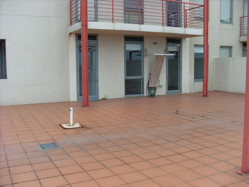 912/83 Queensbridge Street, Southbank VIC 3006