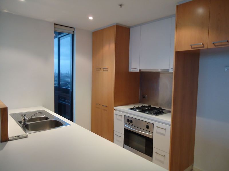 1606/20 Rakaia Way, Docklands VIC 3008