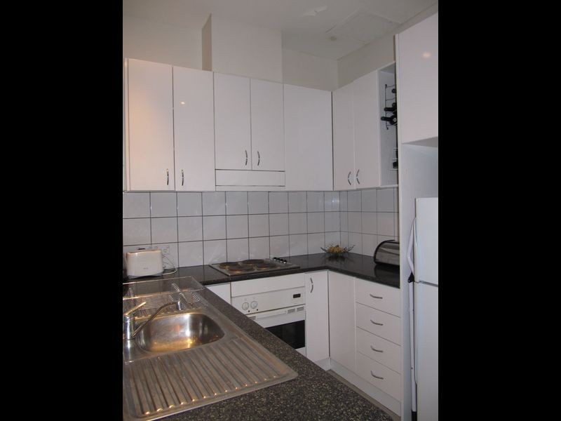 83/222 Victoria Street, Melbourne VIC 3000