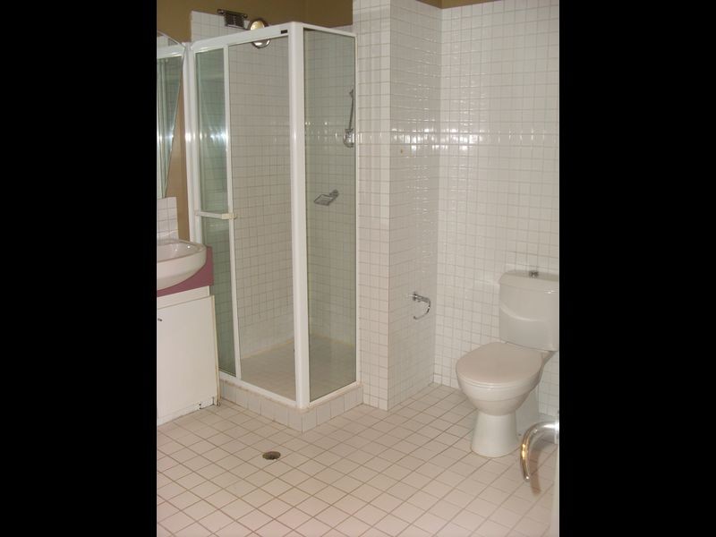 2/11 Pitt Street, Brunswick VIC 3056