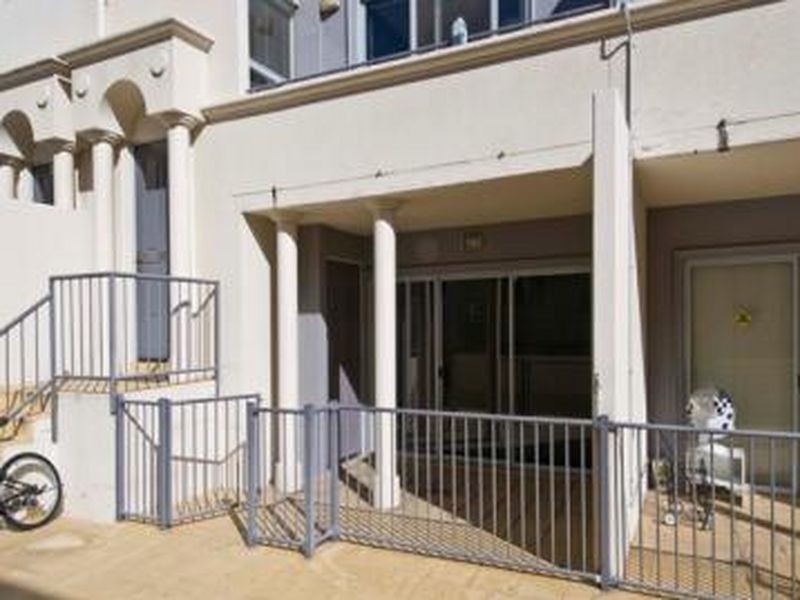 7/43 Jeffcott Street, Melbourne VIC 3000