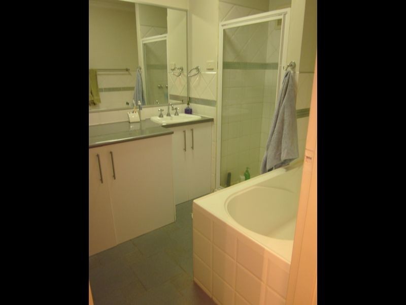 17/14 Springfield Avenue, Toorak VIC 3142