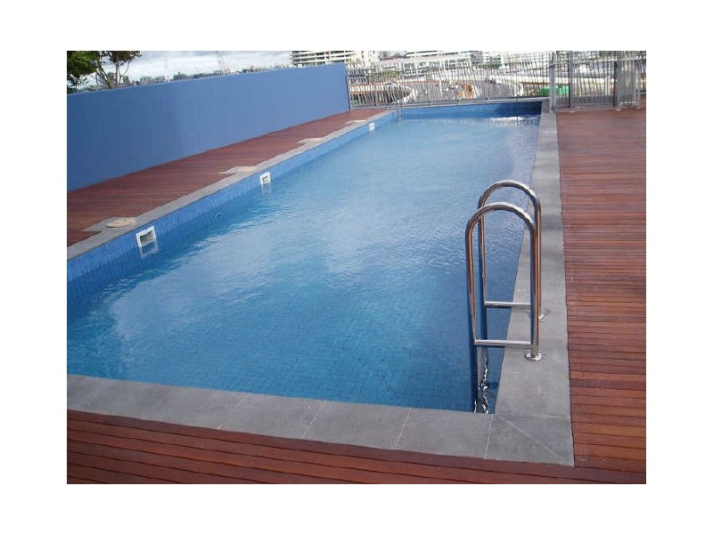 607/8 McCrae Street, Docklands VIC 3008