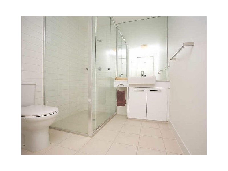 910/100 Harbour Esplanade, Docklands VIC 3008