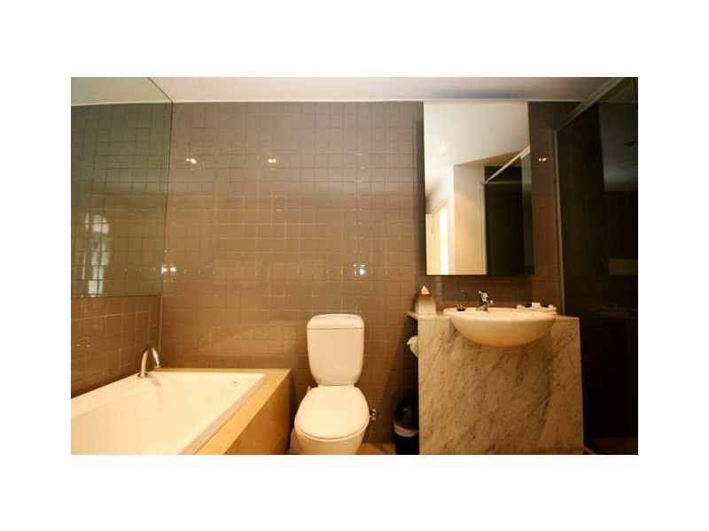 1107/118 Russell Street, Melbourne VIC 3000